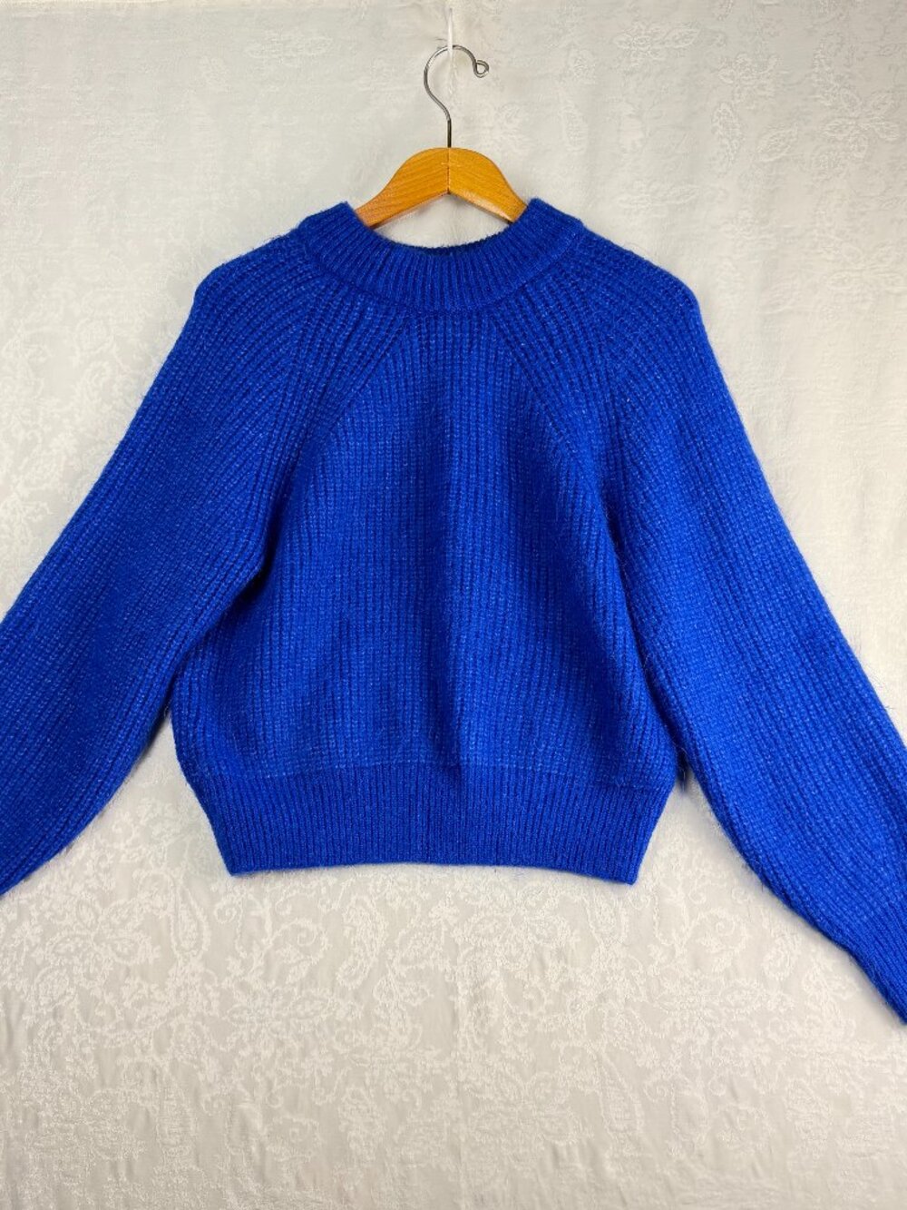 Sonoma Women's Medium Knit Sweater Top 30" Pit to Pit 30" Long Casual Boho
